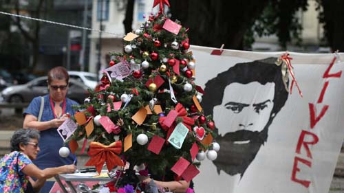 Saiba como será o primeiro Natal de Lula como detento