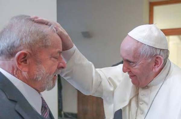 Lula após encontro com Papa Francisco: 'Não podia vir aqui para discutir Bolsonaro'
