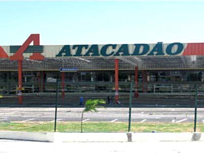 Sem dinheiro, homem é preso após roubar leite para alimentar filha recém-nascida