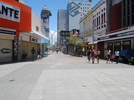 Veja o que vai funcionar no carnaval em Alagoas