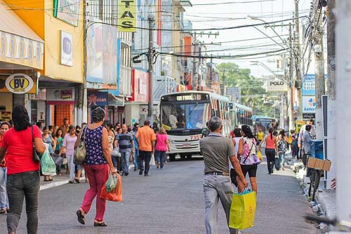 Confira o que abre e fecha amanhã Dia de Nossa Senhora da Conceição
