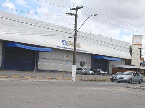 Ameaça de bomba força funcionários a fechar agência dos Correios