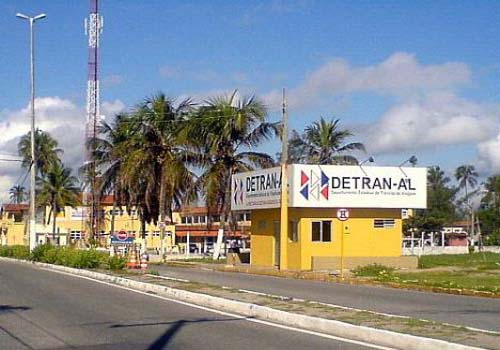 Detran suspende CFCs; veja lista dos impedidos de novas matrículas, inclusive CFC Zumbí dos Palmares