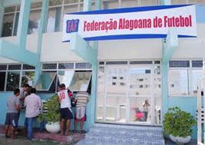 Segundona:Clubes podem perder mando de campo por falta de Laudos .