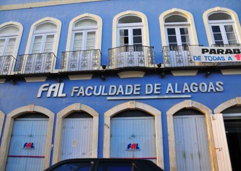 MPF pede fim de preços abusivos em faculdades de AL; confira a lista