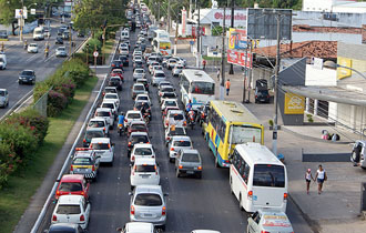 Fernandes Lima apresenta trechos interditados neste domingo