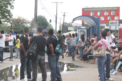 Greve tira de circulação toda frota de ônibus da capital