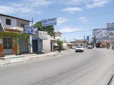 Supostamente embriagado, homem atropela quatro pessoas no Jacintinho 