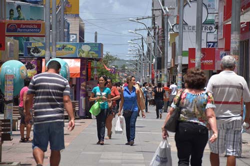 Centro de Maceió passa a funcionar em horário diferenciado