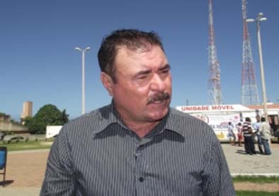 Sem citar nomes, prefeito de Maceió diz que um deputado fica com 5% das emendas