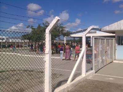 Agentes suspendem visitas nos presídios de Alagoas