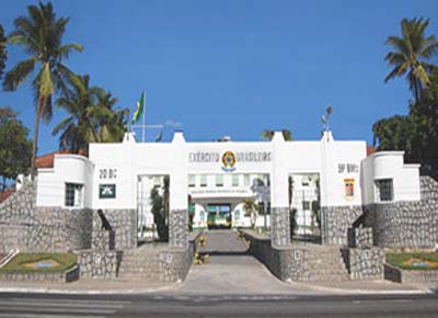 Exército seleciona profissionais para cargos temporários