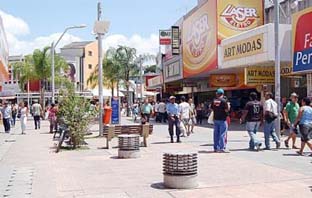 Lojas do Centro abrem neste domingo para vendas do Dia dos Pais