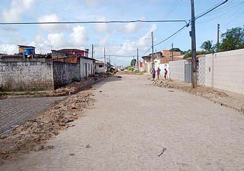Jovem é acusado de atirar no próprio tio no bairro Santa Lúcia 