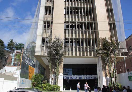 Prédio da Secretaria da Fazenda é evacuado após princípio de incêndio