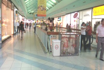 Shoppings funcionam normalmente, no feriado da Padroeira de Maceió