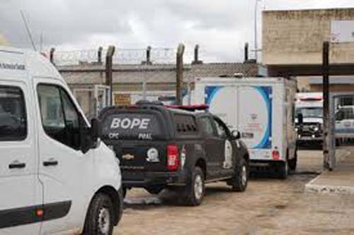 Presos jovens que embriagaram e estupraram adolescente de 17 anos com transtornos mentais