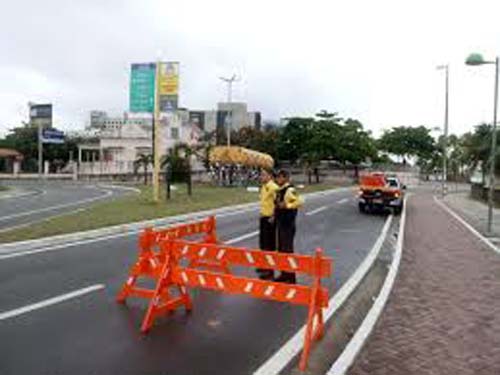 Trânsito na Pajuçara será normalizado na segunda, diz SMTT