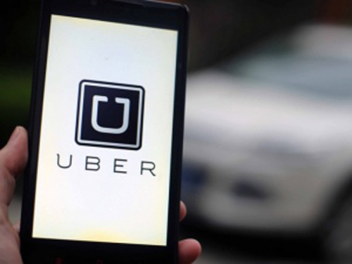 Prefeito sanciona lei que regulamenta transporte por aplicativos na capital