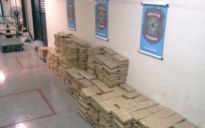 PF faz a maior apreensão de maconha do ano em Arapiraca