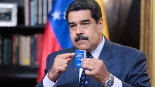 Maduro diz que Milei 'roubou' avião da Venezuela
