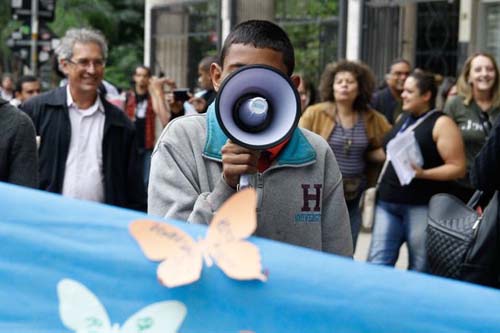 Bandeira de Bolsonaro, redução da maioridade penal está prestes a avançar no Senado