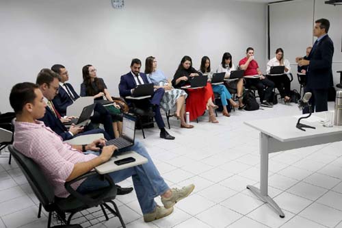 Magistrados aprendem sobre gerenciamento de crise no último dia de media training
