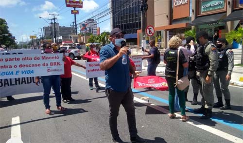 Preço da privatização: empresas de água e energia acumulam reclamações