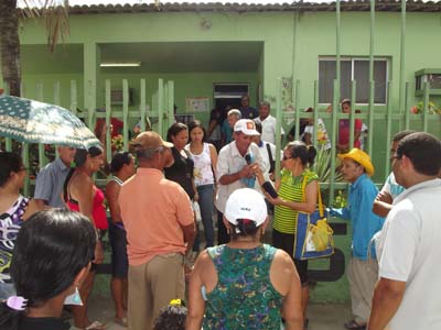 Comunidade de União dos Palmares protesta por falta de médicos em Unidade de Saúde