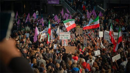 Manifestantes no Irã são vítimas de sequestros e coerções para confissões forçadas, diz ONG