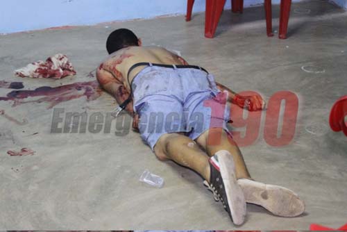 Homem morre em bar alvejado com nove tiros de pistola