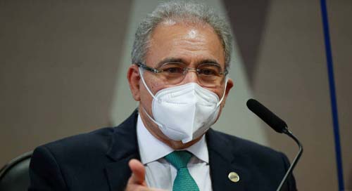 Queiroga anuncia 50 milhões de doses de vacina com IFA da China