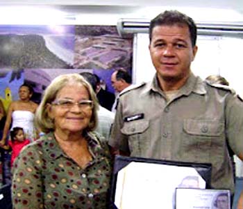 Sargento Marcos Martiniano do PELOPES de União é homenageado com oTroféu  'Alferes Tiradentes' por relevantes serviços à corporação
