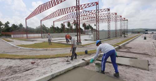 Obra da Praça da Juventude já começa a ganhar forma, no bairro da Poeira em Marechal Deodoro