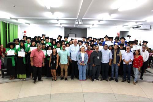 Ifal Forma Cooperativistas e Ribeirinhos pelo Programa Aquicultura em Marechal Deodoro