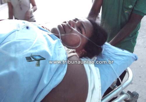 Agricultor aplica duas facadas na propria esposa no distrito de Rocha Cavalcante em União dos Palmares