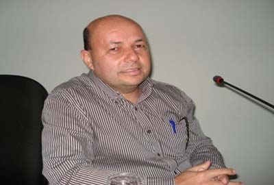 Prefeito desiste da reeleição após pesquisa apontar rejeição de quase 100%