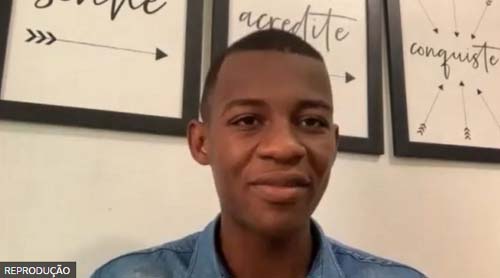 'Não há meritocracia sem direitos iguais': o desabafo do jovem que ficou famoso ao passar em Medicina estudando sem luz elétrica