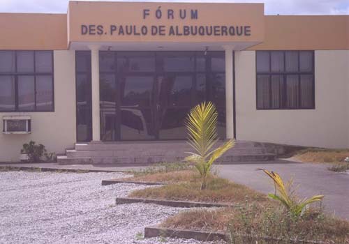 Ministério Público denuncia escrivã por vender alvarás em Fórum de AL