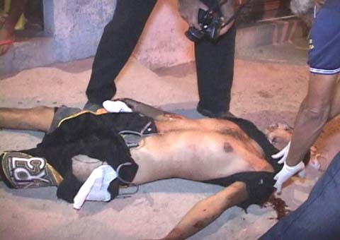 Padeiro é morto com vários tiros em ‘arrastão’ no Jacintinho