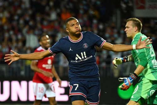 Real faz oferta de R$ 996 milhões por Mbappé, mas PSG recusa