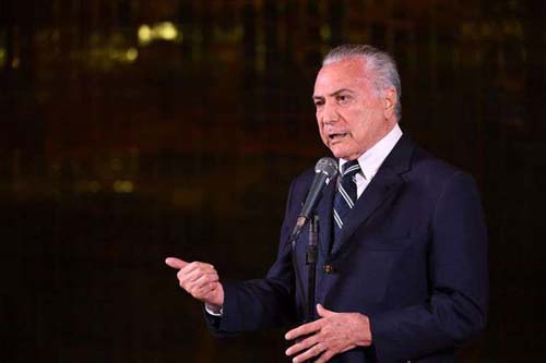Michel Temer é cotado para assumir a embaixada brasileira na Itália