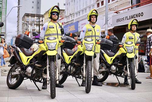 Ronda no Bairro prende três homens suspeitos de furto no Centro de Maceió
