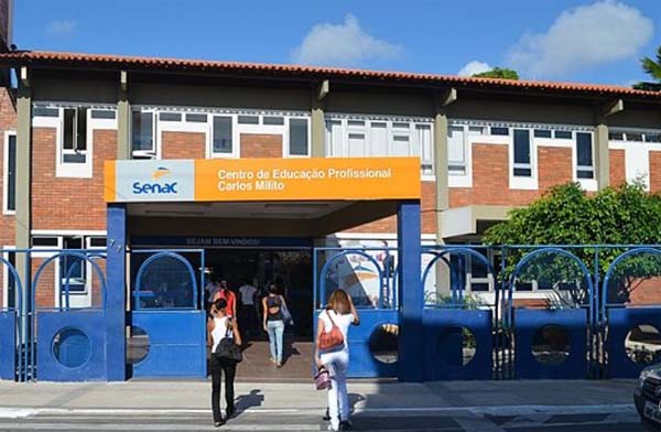 Senac abre processo seletivo para estágio e cargos administrativos em 20 áreas