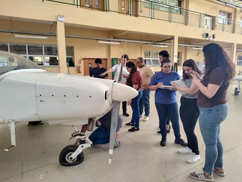MEC e Anac capacitam mulheres em manutenção aeronáutica através do programa Asas para Todos
