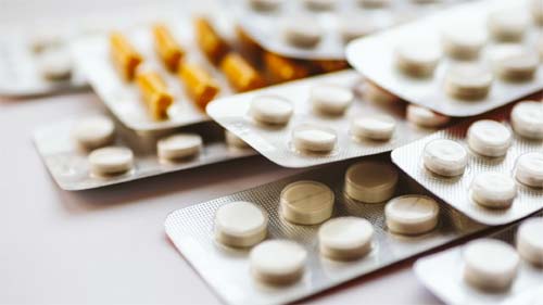 Preços dos medicamentos para hospital sobem 0,36% em março após dez quedas seguidas