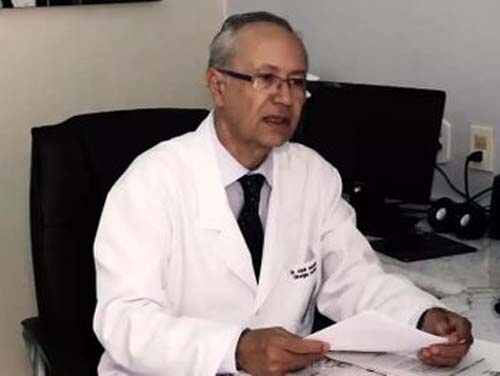 Covid-19: com equipe infectada, José Wanderley suspende cirurgia; médico também criticou 