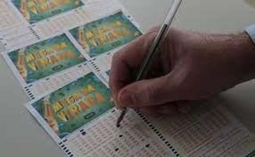 Mega da Virada atinge recorde de R$ 1 bilhão: entenda as probabilidades e informações essenciais