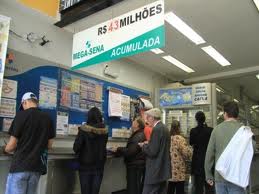 Direto de Penedo, mega-sena sorteia hoje R$ 7,5 milhões