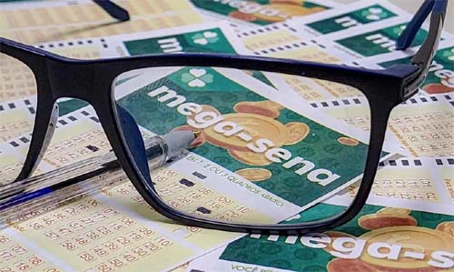Mega-Sena acumula novamente e prêmio principal vai para R$ 100 milhões